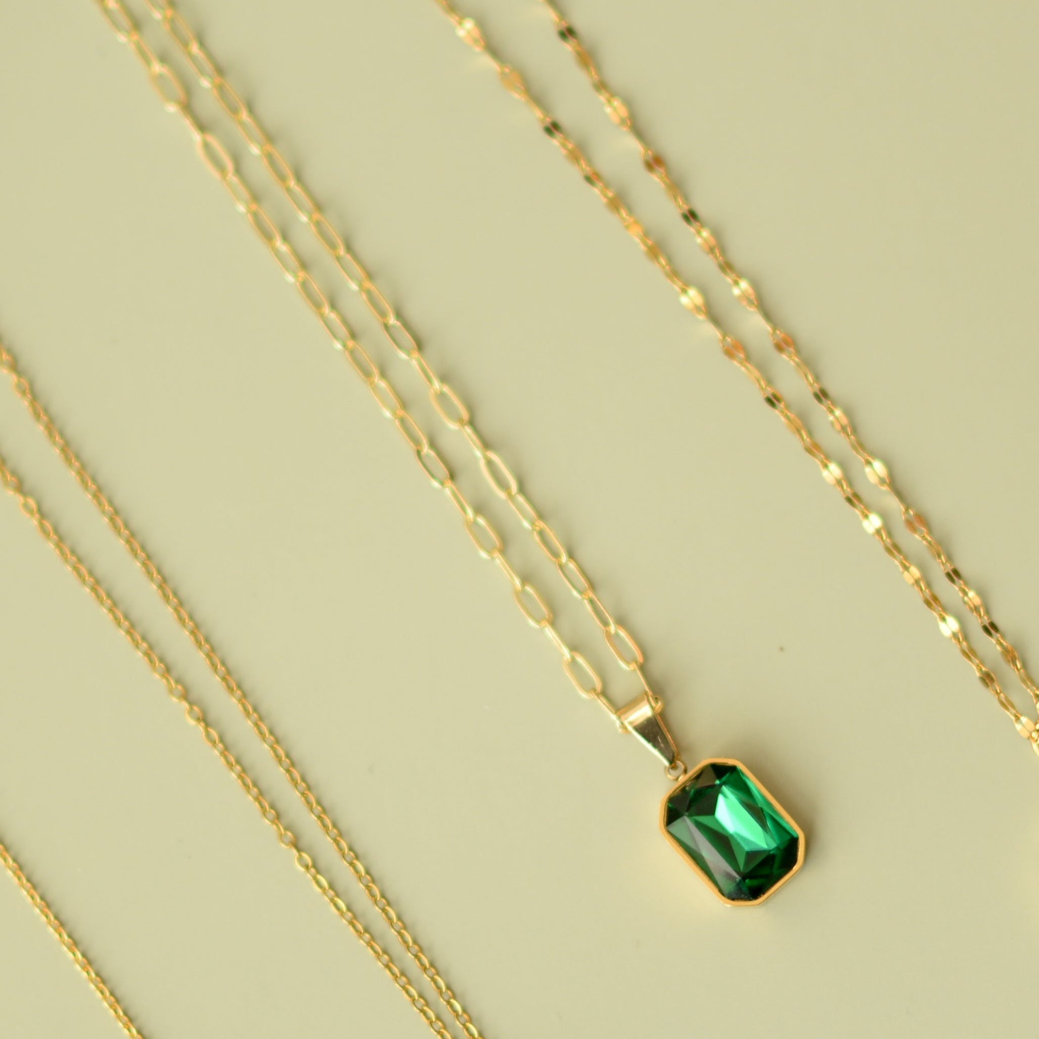 Radiant Necklace in Green