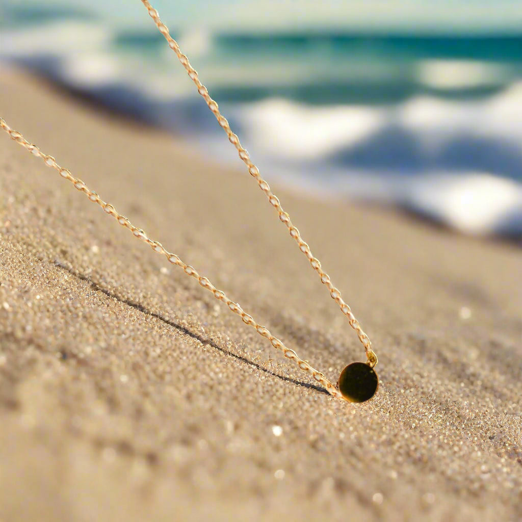 The Dot Necklace