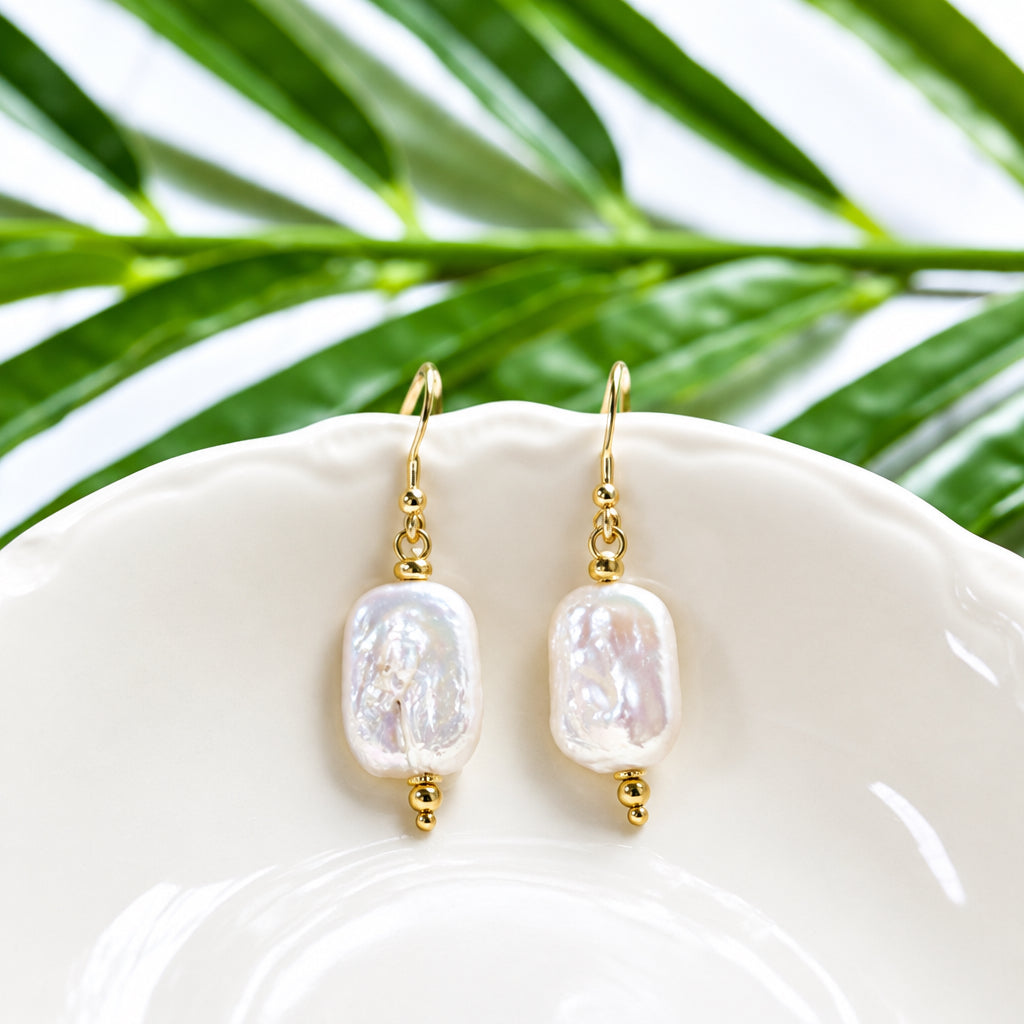Moonlit Pearl Earring