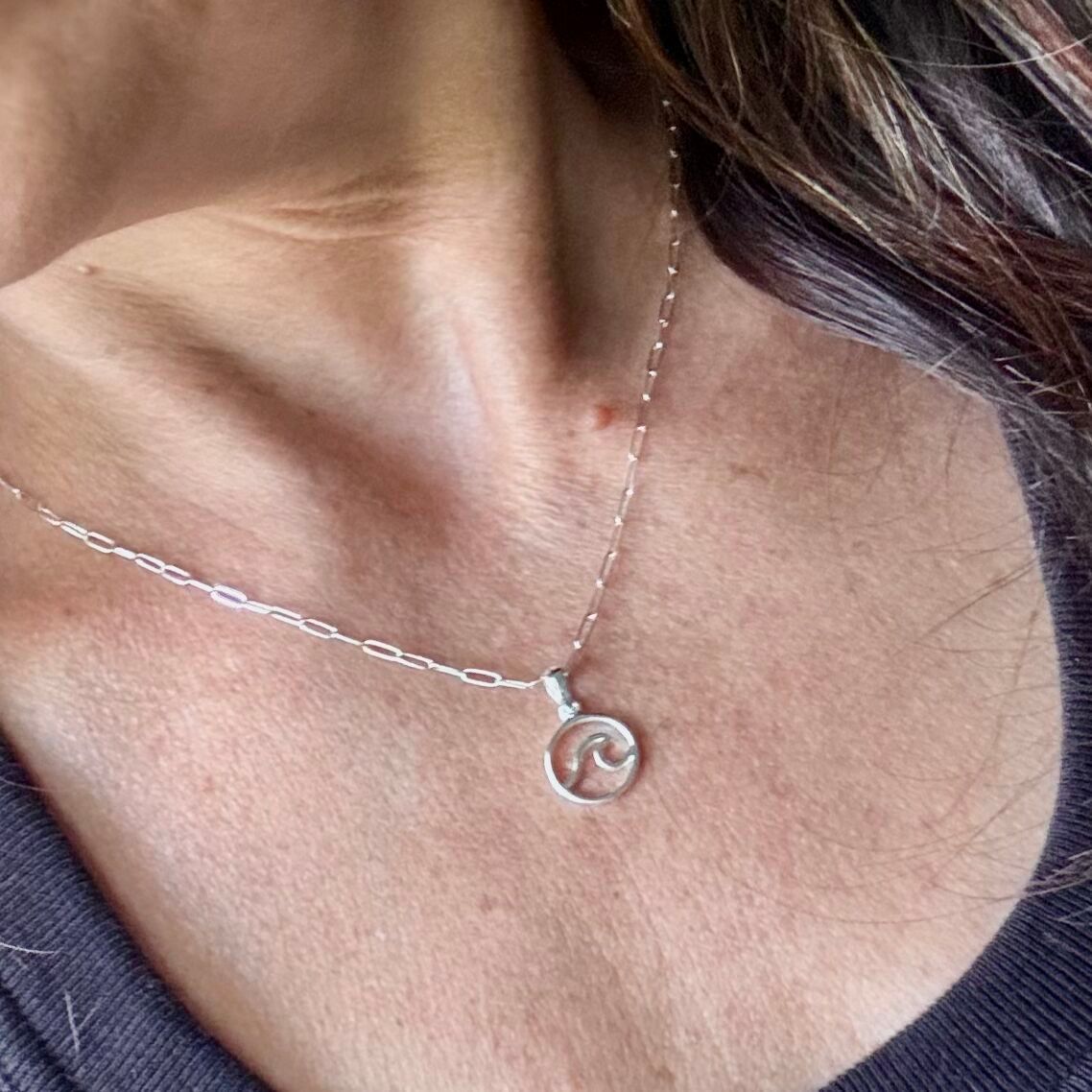 Silver Wave Necklace II