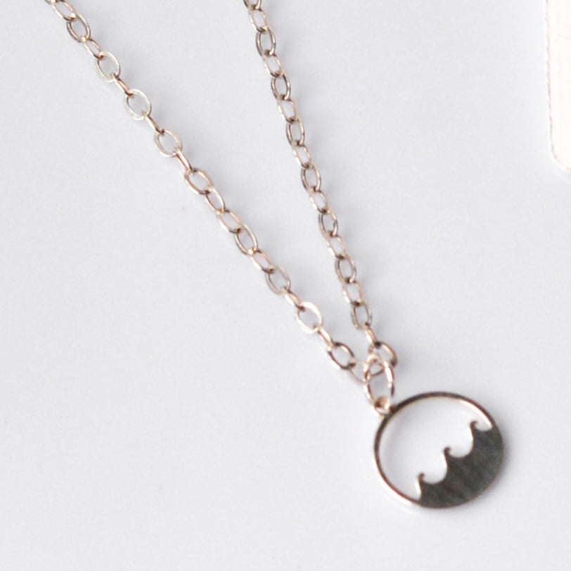Silver Wave Necklace I
