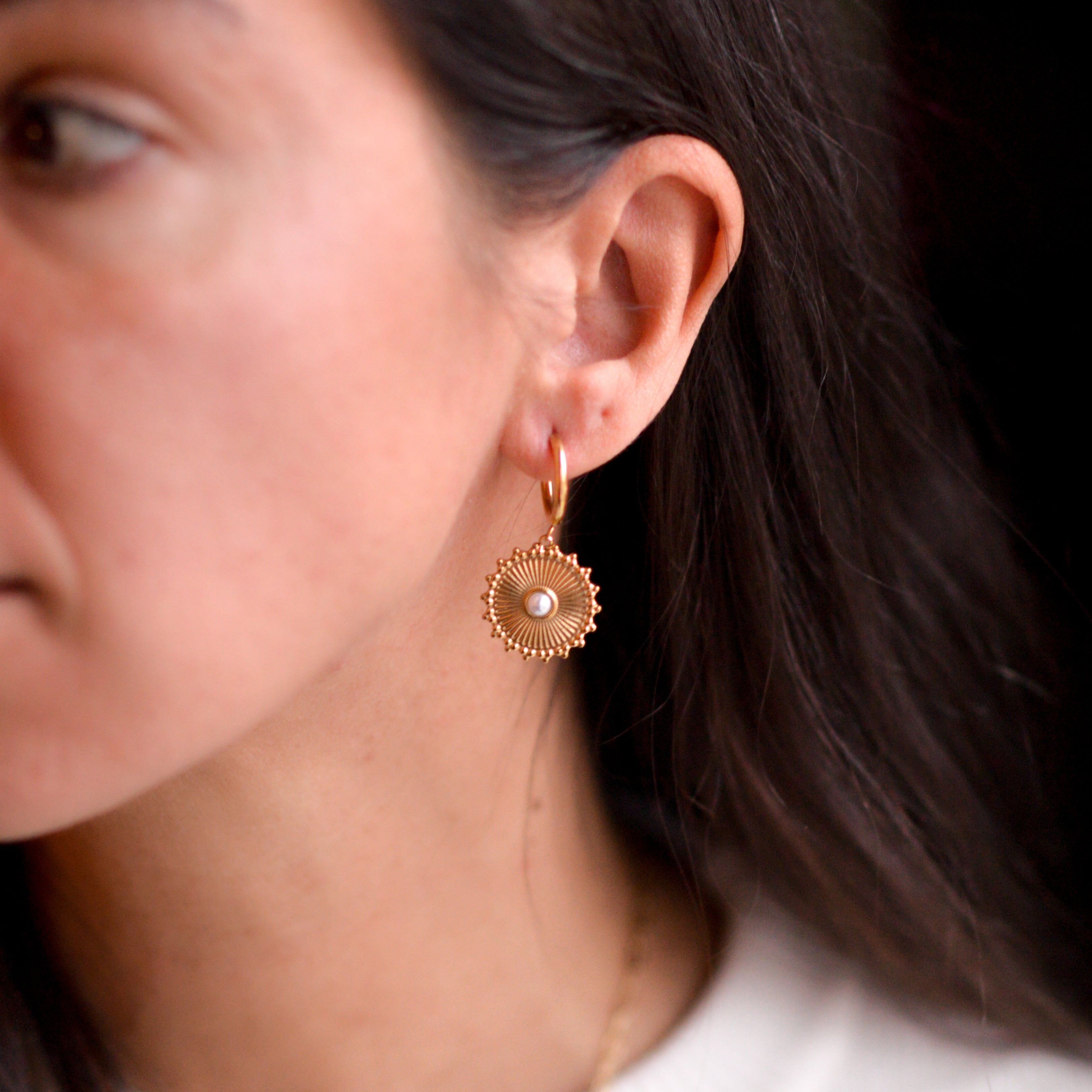 Datenight Sunburst earring